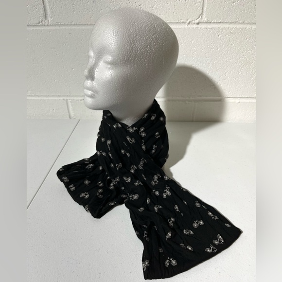 Old Navy Bicycle Infinity Scarf Black/White One Size B2 - Picture 1 of 5
